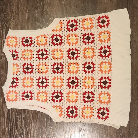 ❤️ NWOT! LUCKY BRAND CROCHET SLEEVELESS GEO SWEATER TOP, LARGE - Picture 7 of 8